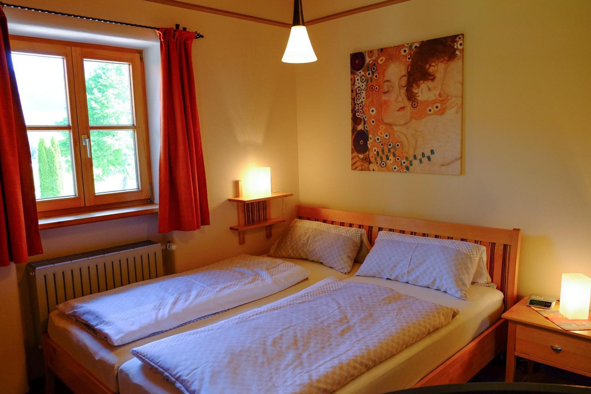 Ferienwohnung Roesslstube ルーポルディング エクステリア 写真